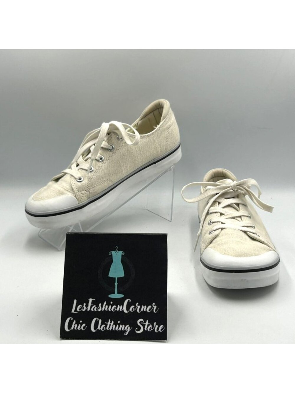 Keen Women's Beige Canvas Elsa III Lace-Up Low Top Sneakers Size 7.5 3635